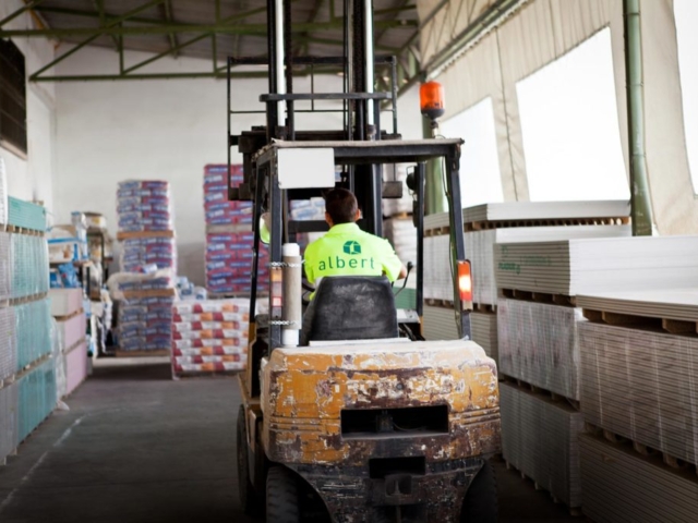 Almacén de Materiales de Construcción